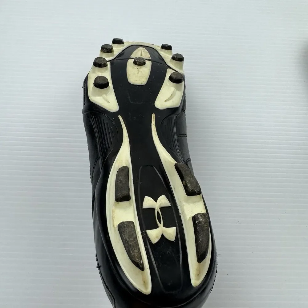 Under Armour Soccer Cleats Mens 12 Black Molded Stud Football